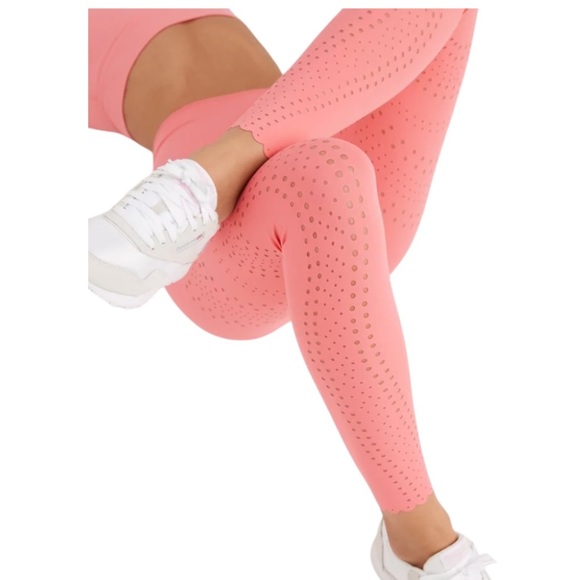 OFFLINE BY AERIE Goals Lasercut Leggings coral small - Picture 1 of 10